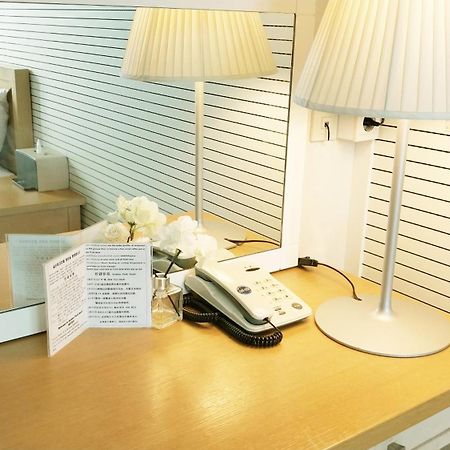 Golden Park Hotel Jeju Bagian luar foto